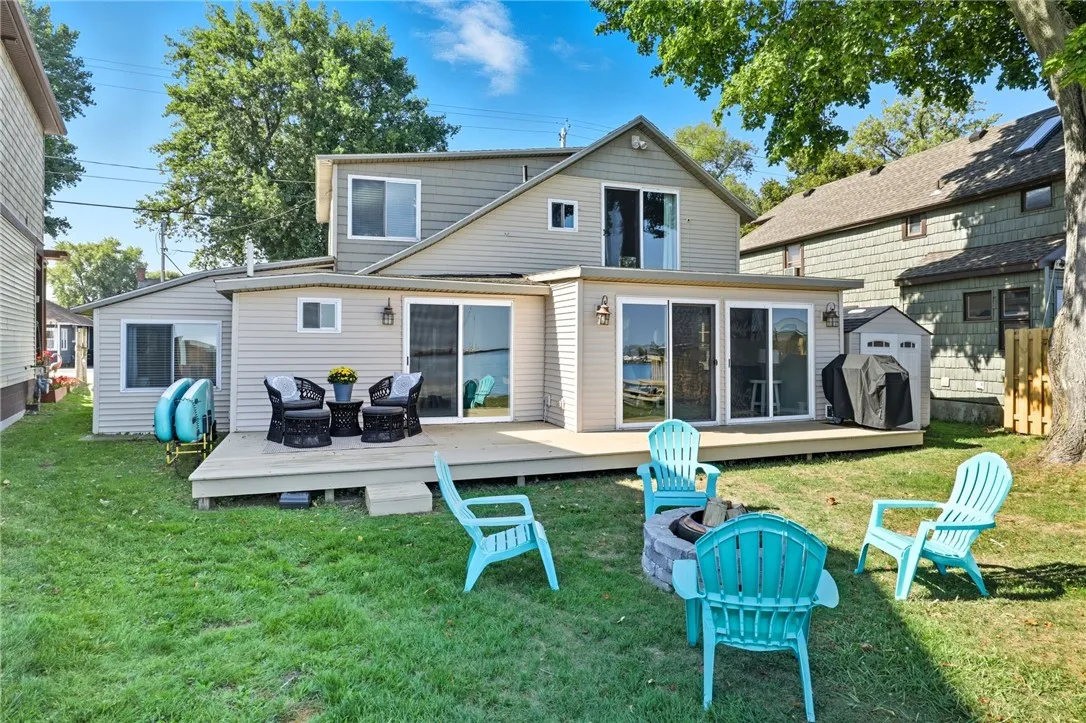 8593 Greig Street, Sodus, New York 14555, Sodus, New York 14555, 4 Bedrooms Bedrooms, 7 Rooms Rooms,2 BathroomsBathrooms,Residential,For Sale,8593 Greig Street, Sodus, New York 14555,0,R1636472