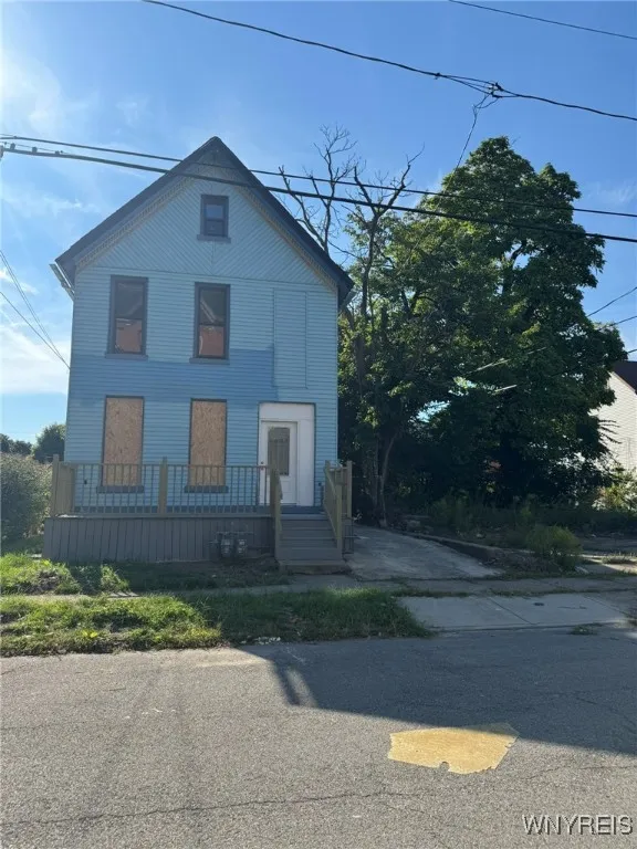 372 Watson Street, Buffalo, New York 14212, Buffalo, New York 14212, 4 Bedrooms Bedrooms, ,2 BathroomsBathrooms,Residential,For Sale,372 Watson Street, Buffalo, New York 14212,0,B1636128