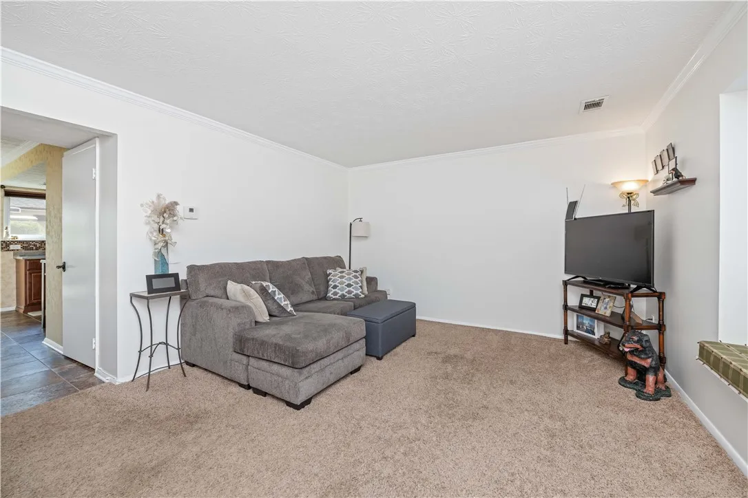 114 Norwich Drive, Ogden, New York 14624, Ogden, New York 14624, 3 Bedrooms Bedrooms, 6 Rooms Rooms,1 BathroomBathrooms,Residential,Closed,114 Norwich Drive, Ogden, New York 14624,0,R1637546