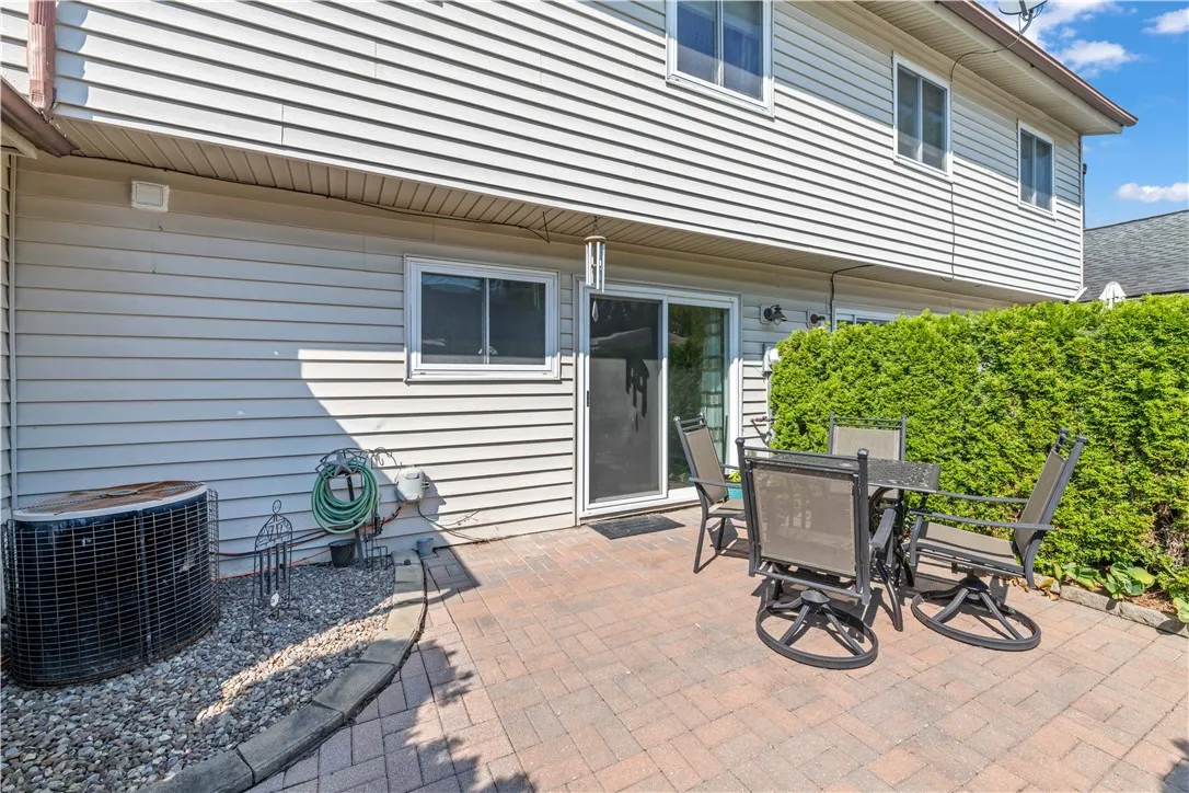 114 Norwich Drive, Ogden, New York 14624, Ogden, New York 14624, 3 Bedrooms Bedrooms, 6 Rooms Rooms,1 BathroomBathrooms,Residential,Closed,114 Norwich Drive, Ogden, New York 14624,0,R1637546