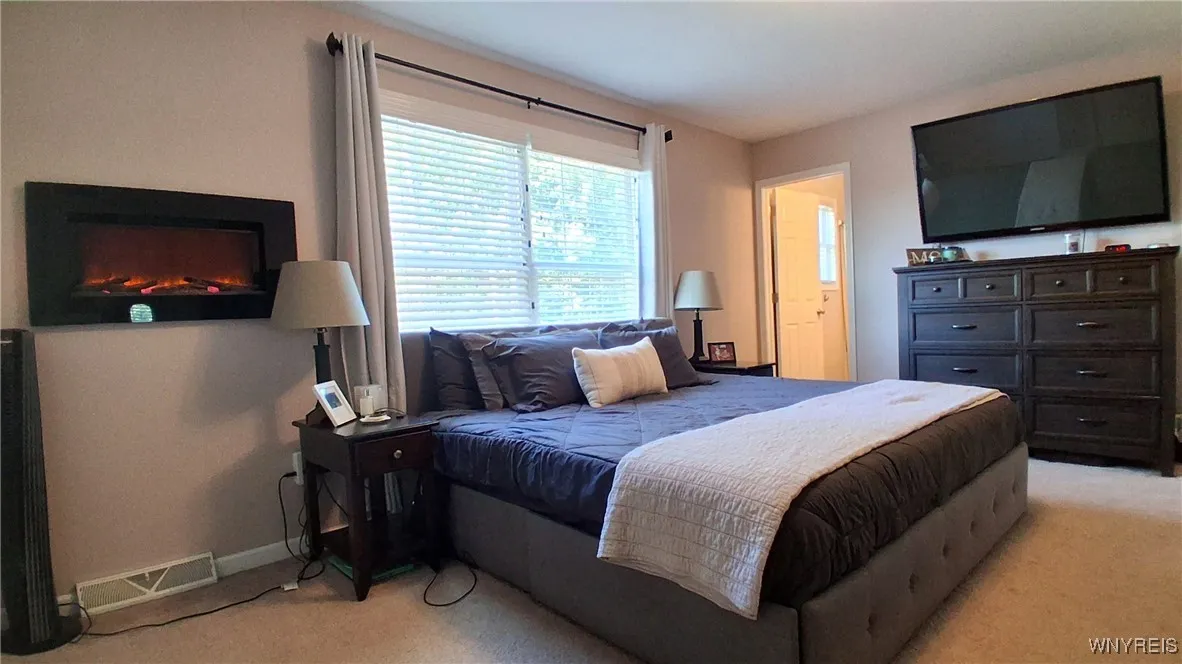 6314 White Oak, Hamburg, New York 14085, Hamburg, New York 14085, 3 Bedrooms Bedrooms, 8 Rooms Rooms,2 BathroomsBathrooms,Residential,For Sale,6314 White Oak, Hamburg, New York 14085,0,B1637813