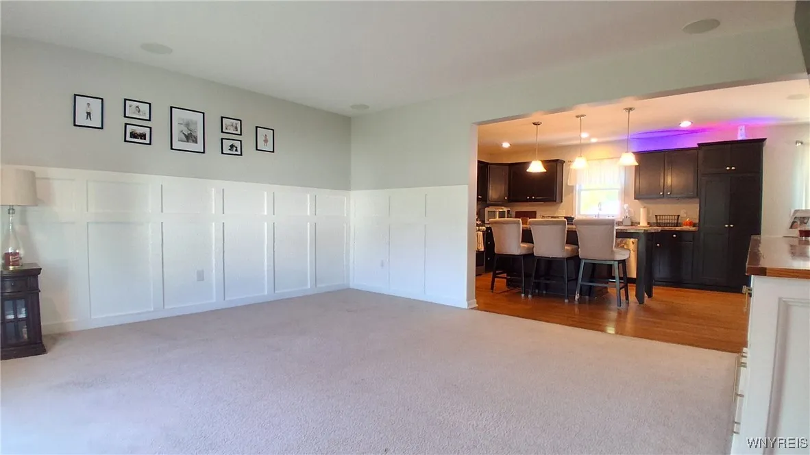 6314 White Oak, Hamburg, New York 14085, Hamburg, New York 14085, 3 Bedrooms Bedrooms, 8 Rooms Rooms,2 BathroomsBathrooms,Residential,For Sale,6314 White Oak, Hamburg, New York 14085,0,B1637813