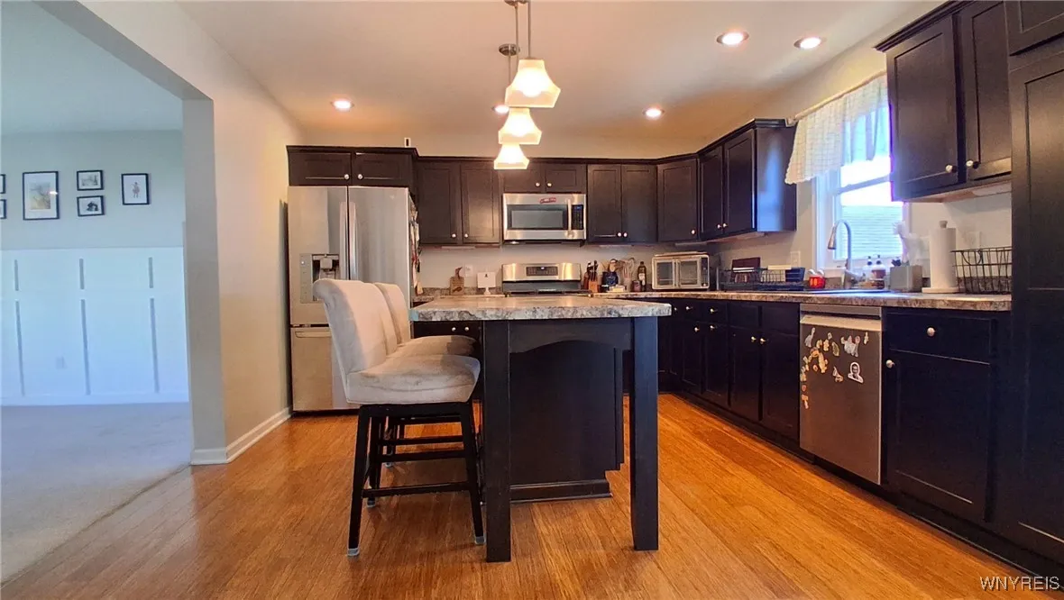 6314 White Oak, Hamburg, New York 14085, Hamburg, New York 14085, 3 Bedrooms Bedrooms, 8 Rooms Rooms,2 BathroomsBathrooms,Residential,For Sale,6314 White Oak, Hamburg, New York 14085,0,B1637813