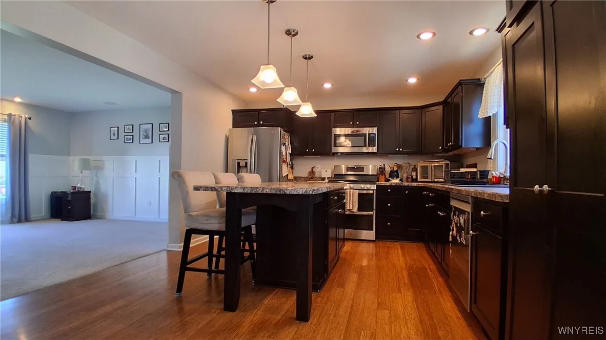 6314 White Oak, Hamburg, New York 14085, Hamburg, New York 14085, 3 Bedrooms Bedrooms, 8 Rooms Rooms,2 BathroomsBathrooms,Residential,For Sale,6314 White Oak, Hamburg, New York 14085,0,B1637813