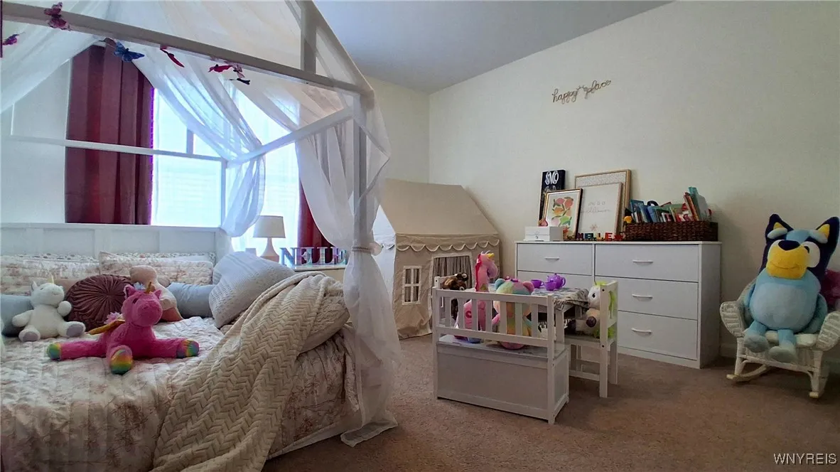 6314 White Oak, Hamburg, New York 14085, Hamburg, New York 14085, 3 Bedrooms Bedrooms, 8 Rooms Rooms,2 BathroomsBathrooms,Residential,For Sale,6314 White Oak, Hamburg, New York 14085,0,B1637813