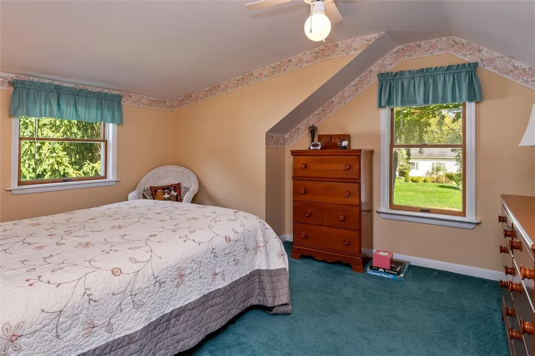 457 Jefferson Avenue, Perinton, New York 14450, Perinton, New York 14450, 4 Bedrooms Bedrooms, 6 Rooms Rooms,2 BathroomsBathrooms,Residential,Closed,457 Jefferson Avenue, Perinton, New York 14450,0,R1637099