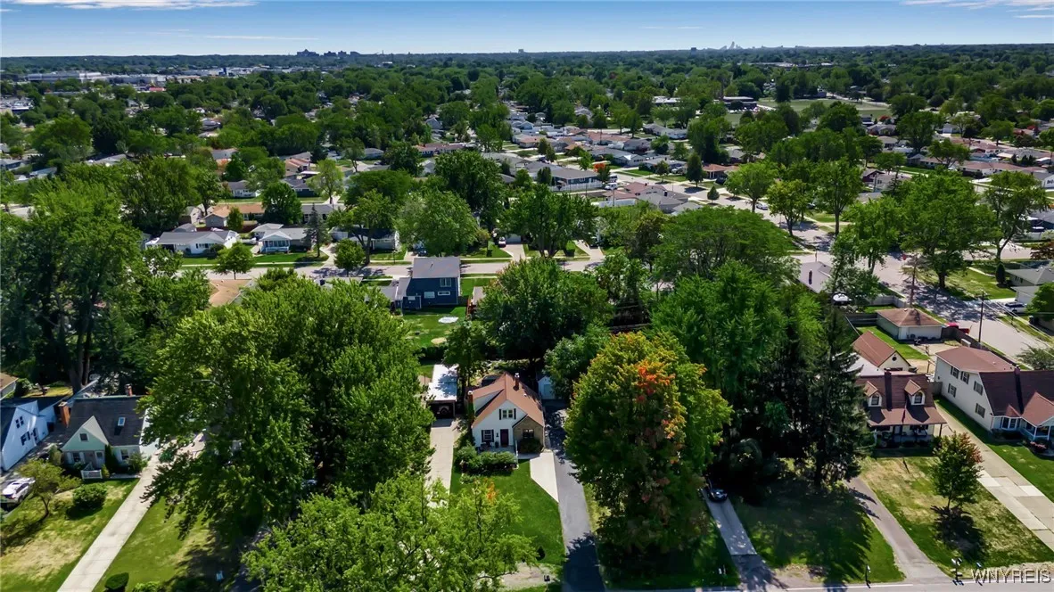 179 Koenig Road, Tonawanda, New York 14150, Tonawanda, New York 14150, 3 Bedrooms Bedrooms, 7 Rooms Rooms,1 BathroomBathrooms,Residential,Closed,179 Koenig Road, Tonawanda, New York 14150,0,B1637443