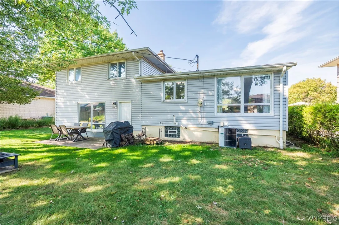 173 Sunrise Boulevard, Amherst, New York 14221, Amherst, New York 14221, 3 Bedrooms Bedrooms, 7 Rooms Rooms,1 BathroomBathrooms,Residential,Closed,173 Sunrise Boulevard, Amherst, New York 14221,0,B1638419