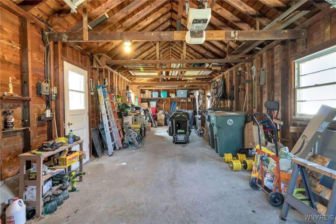 1058 Ruie Road, North Tonawanda, New York 14120, North Tonawanda, New York 14120, 3 Bedrooms Bedrooms, 6 Rooms Rooms,2 BathroomsBathrooms,Residential,For Sale,1058 Ruie Road, North Tonawanda, New York 14120,0,B1634074
