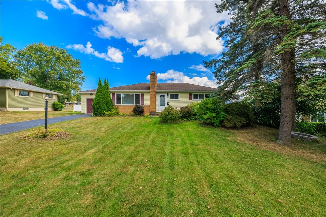 29 Audabon Terrace, Chili, New York 14624, Chili, New York 14624, 3 Bedrooms Bedrooms, 7 Rooms Rooms,2 BathroomsBathrooms,Residential,Closed,29 Audabon Terrace, Chili, New York 14624,0,R1638096