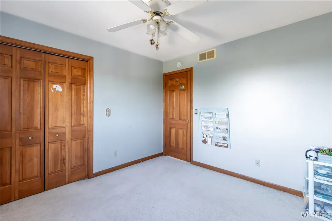 5002 Eastbrooke Place, Clarence, New York 14221, Clarence, New York 14221, 4 Bedrooms Bedrooms, 9 Rooms Rooms,2 BathroomsBathrooms,Residential,For Sale,5002 Eastbrooke Place, Clarence, New York 14221,0,B1638319