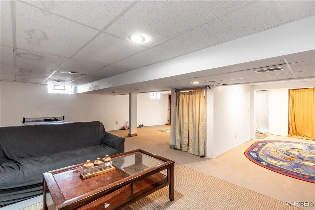 5002 Eastbrooke Place, Clarence, New York 14221, Clarence, New York 14221, 4 Bedrooms Bedrooms, 9 Rooms Rooms,2 BathroomsBathrooms,Residential,For Sale,5002 Eastbrooke Place, Clarence, New York 14221,0,B1638319
