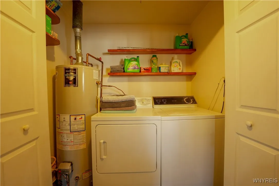 493 Harrison Avenue, Tonawanda, New York 14223, Tonawanda, New York 14223, 2 Bedrooms Bedrooms, 5 Rooms Rooms,1 BathroomBathrooms,Residential,For Sale,493 Harrison Avenue, Tonawanda, New York 14223,0,B1638416