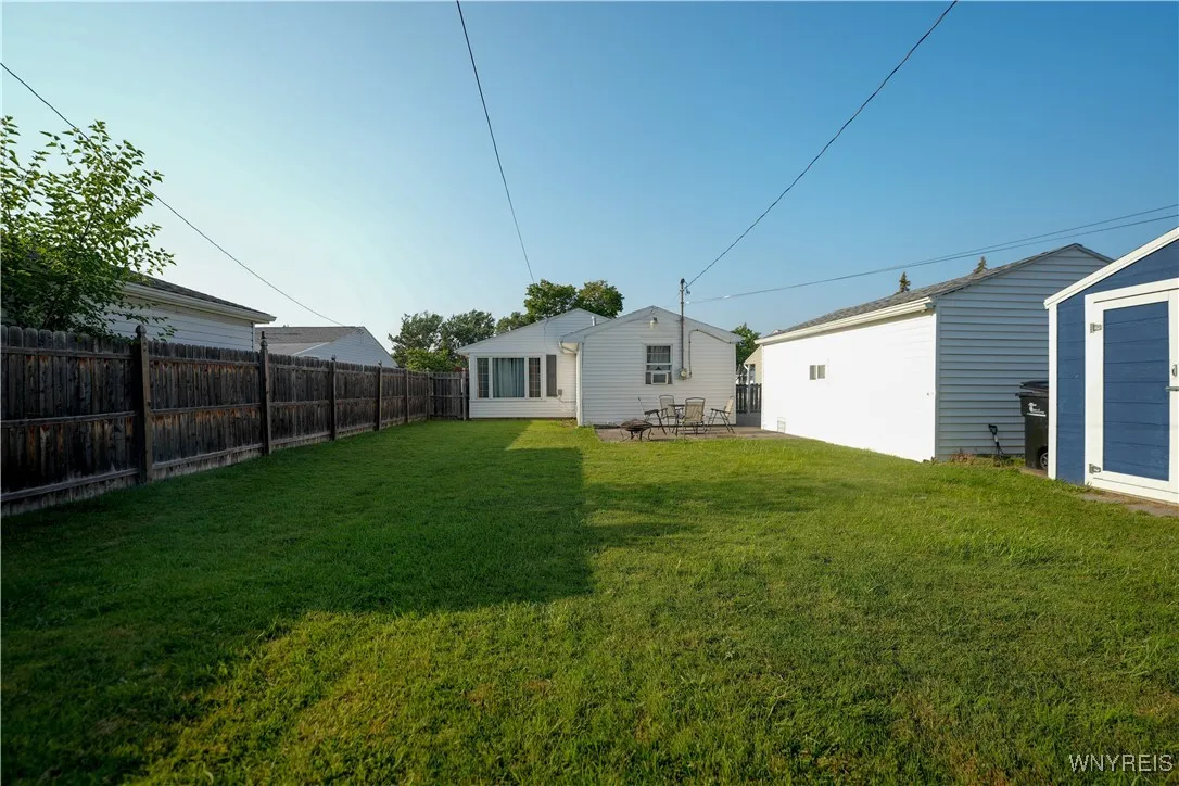 493 Harrison Avenue, Tonawanda, New York 14223, Tonawanda, New York 14223, 2 Bedrooms Bedrooms, 5 Rooms Rooms,1 BathroomBathrooms,Residential,For Sale,493 Harrison Avenue, Tonawanda, New York 14223,0,B1638416