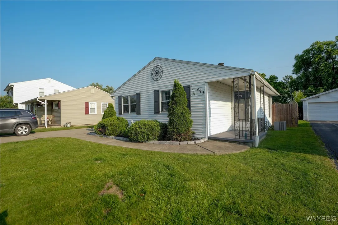 493 Harrison Avenue, Tonawanda, New York 14223, Tonawanda, New York 14223, 2 Bedrooms Bedrooms, 5 Rooms Rooms,1 BathroomBathrooms,Residential,For Sale,493 Harrison Avenue, Tonawanda, New York 14223,0,B1638416