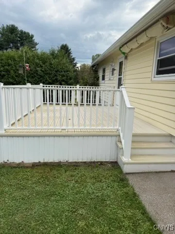 3696 Cosmo Lane, New Hartford, New York 13456, New Hartford, New York 13456, 3 Bedrooms Bedrooms, 6 Rooms Rooms,1 BathroomBathrooms,Residential,For Sale,3696 Cosmo Lane, New Hartford, New York 13456,0,S1638438