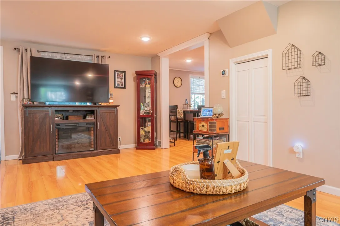 502 Lorraine Avenue, Utica, New York 13502, Utica, New York 13502, 3 Bedrooms Bedrooms, 6 Rooms Rooms,2 BathroomsBathrooms,Residential,For Sale,502 Lorraine Avenue, Utica, New York 13502,0,S1638533