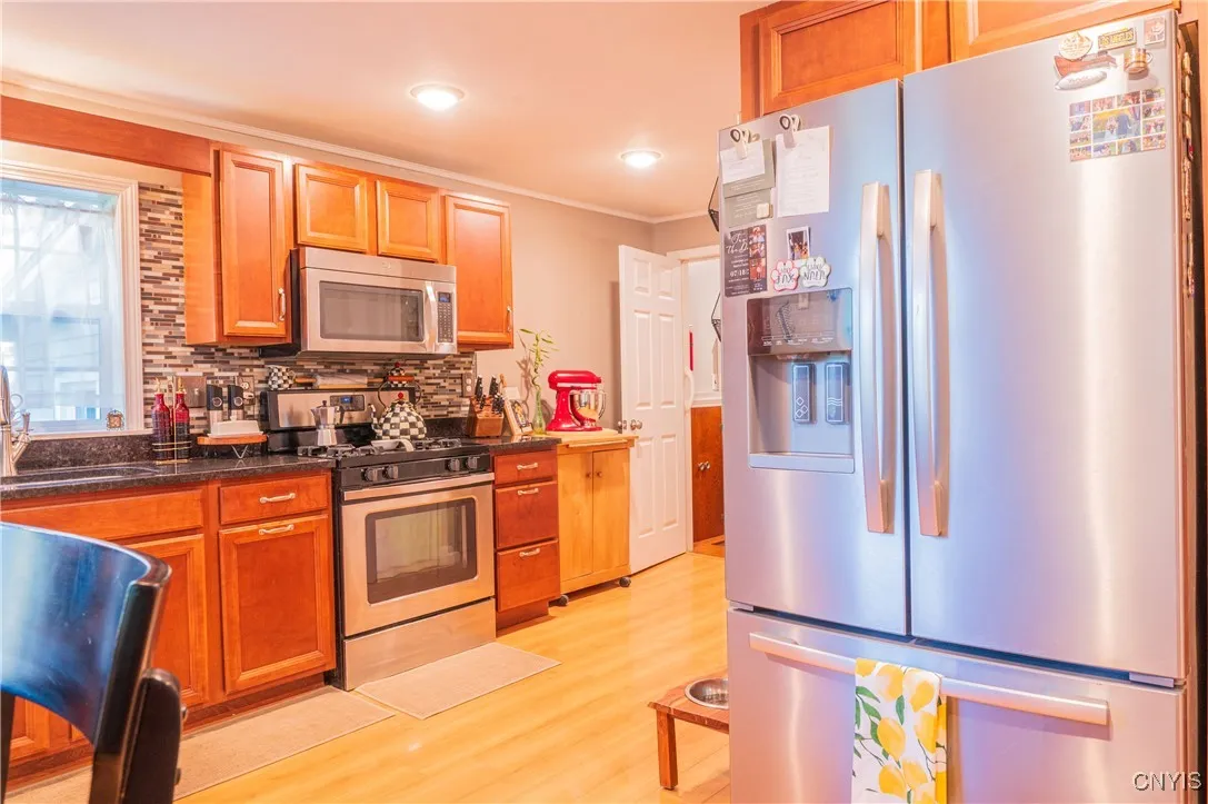 502 Lorraine Avenue, Utica, New York 13502, Utica, New York 13502, 3 Bedrooms Bedrooms, 6 Rooms Rooms,2 BathroomsBathrooms,Residential,For Sale,502 Lorraine Avenue, Utica, New York 13502,0,S1638533