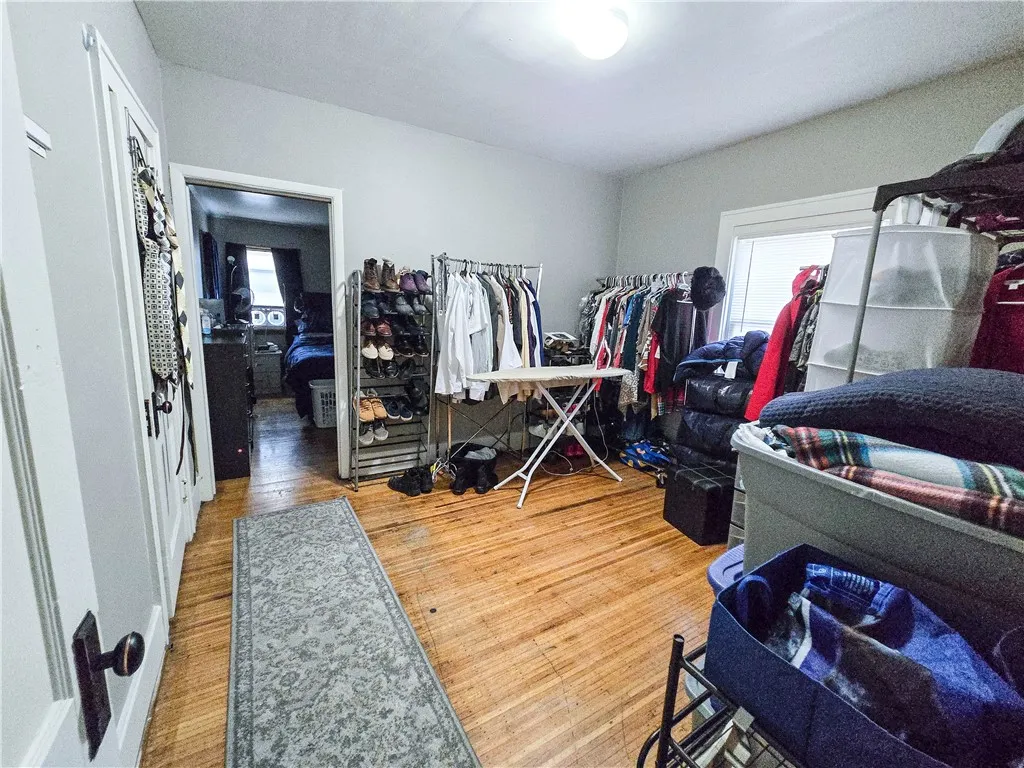 366 Augustine Street, Rochester, New York 14613, Rochester, New York 14613, 5 Bedrooms Bedrooms, ,2 BathroomsBathrooms,Residential,Closed,366 Augustine Street, Rochester, New York 14613,0,R1638439