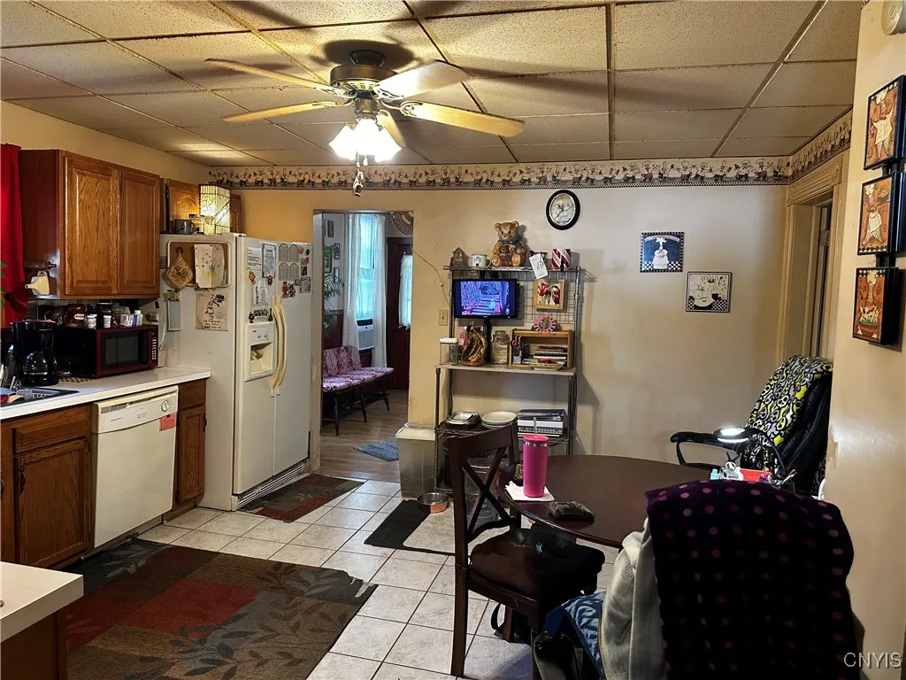 1006 Downer Avenue, Utica, New York 13502, Utica, New York 13502, 4 Bedrooms Bedrooms, 8 Rooms Rooms,2 BathroomsBathrooms,Residential,For Sale,1006 Downer Avenue, Utica, New York 13502,0,S1636873