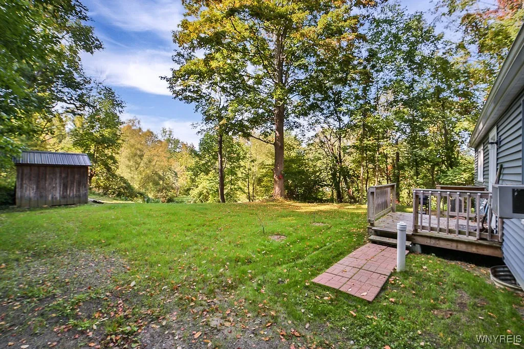 4995 Newton Road, Hamburg, New York 14075, Hamburg, New York 14075, 2 Bedrooms Bedrooms, 4 Rooms Rooms,1 BathroomBathrooms,Residential,Closed,4995 Newton Road, Hamburg, New York 14075,0,B1638403