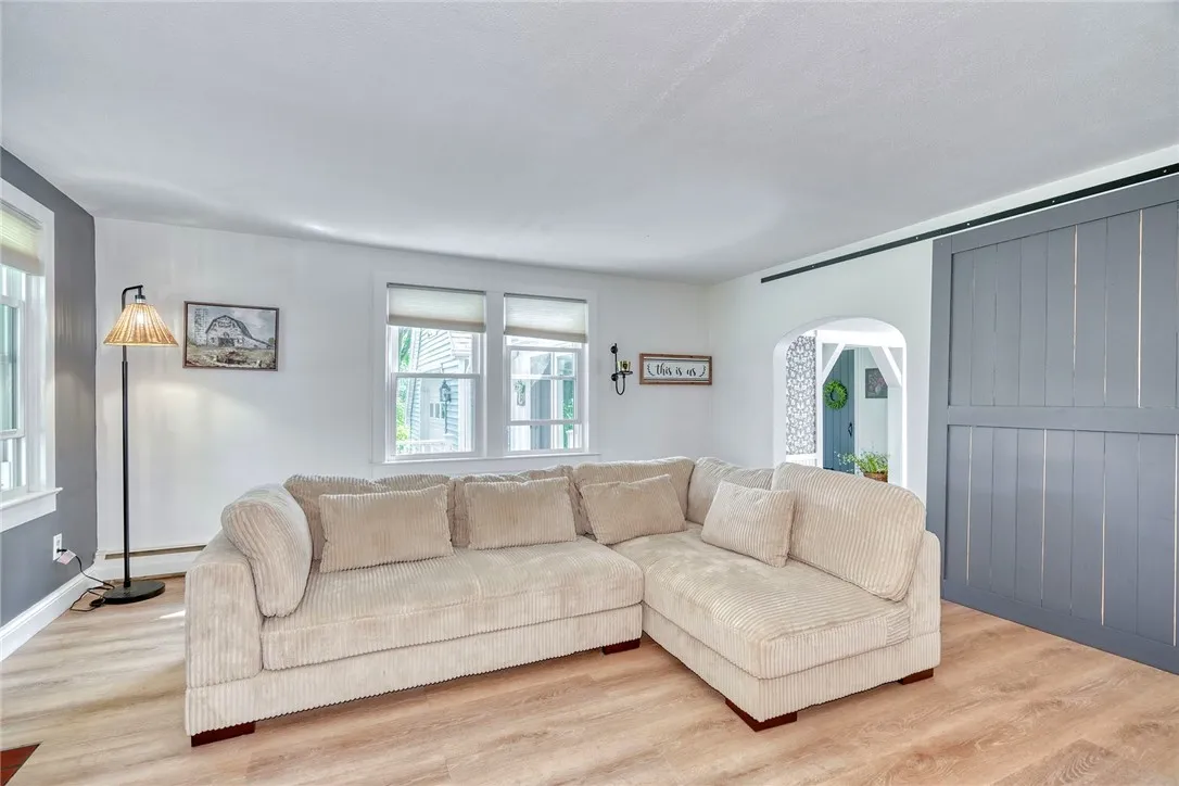 SPACIOUS FAMILY ROOM with stone fireplace (gas)!