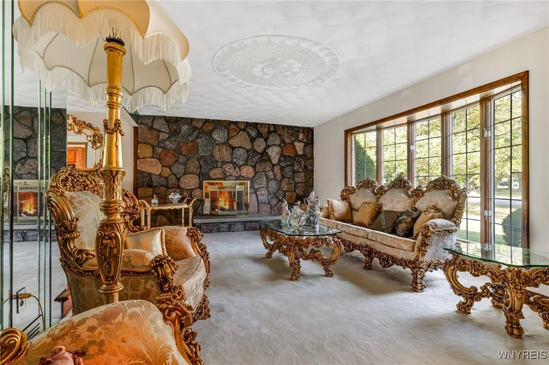 859 The Circle Drive, Lewiston, New York 14092, Lewiston, New York 14092, 5 Bedrooms Bedrooms, 13 Rooms Rooms,2 BathroomsBathrooms,Residential,For Sale,859 The Circle Drive, Lewiston, New York 14092,0,B1638558