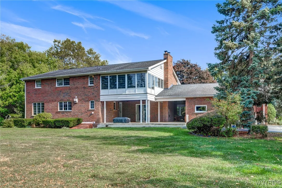 859 The Circle Drive, Lewiston, New York 14092, Lewiston, New York 14092, 5 Bedrooms Bedrooms, 13 Rooms Rooms,2 BathroomsBathrooms,Residential,For Sale,859 The Circle Drive, Lewiston, New York 14092,0,B1638558