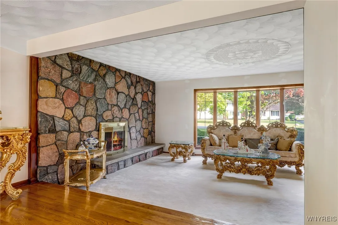 859 The Circle Drive, Lewiston, New York 14092, Lewiston, New York 14092, 5 Bedrooms Bedrooms, 13 Rooms Rooms,2 BathroomsBathrooms,Residential,For Sale,859 The Circle Drive, Lewiston, New York 14092,0,B1638558