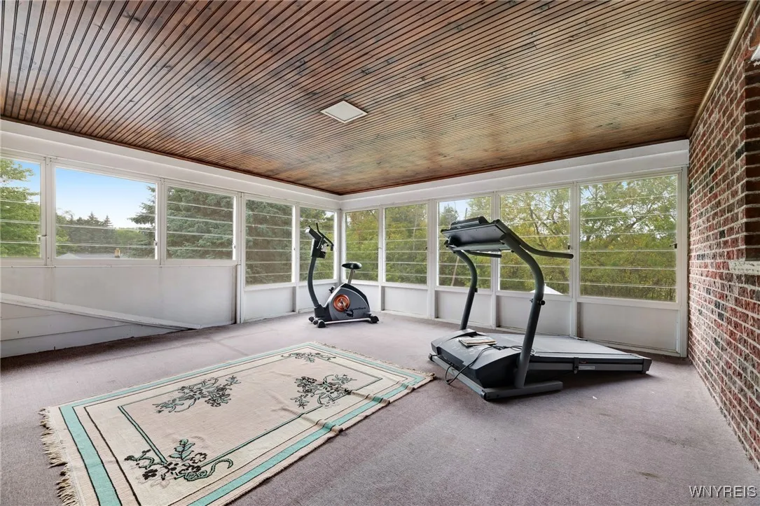 859 The Circle Drive, Lewiston, New York 14092, Lewiston, New York 14092, 5 Bedrooms Bedrooms, 13 Rooms Rooms,2 BathroomsBathrooms,Residential,For Sale,859 The Circle Drive, Lewiston, New York 14092,0,B1638558