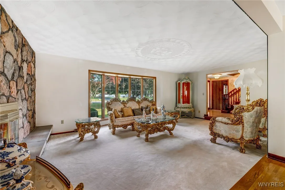 859 The Circle Drive, Lewiston, New York 14092, Lewiston, New York 14092, 5 Bedrooms Bedrooms, 13 Rooms Rooms,2 BathroomsBathrooms,Residential,For Sale,859 The Circle Drive, Lewiston, New York 14092,0,B1638558