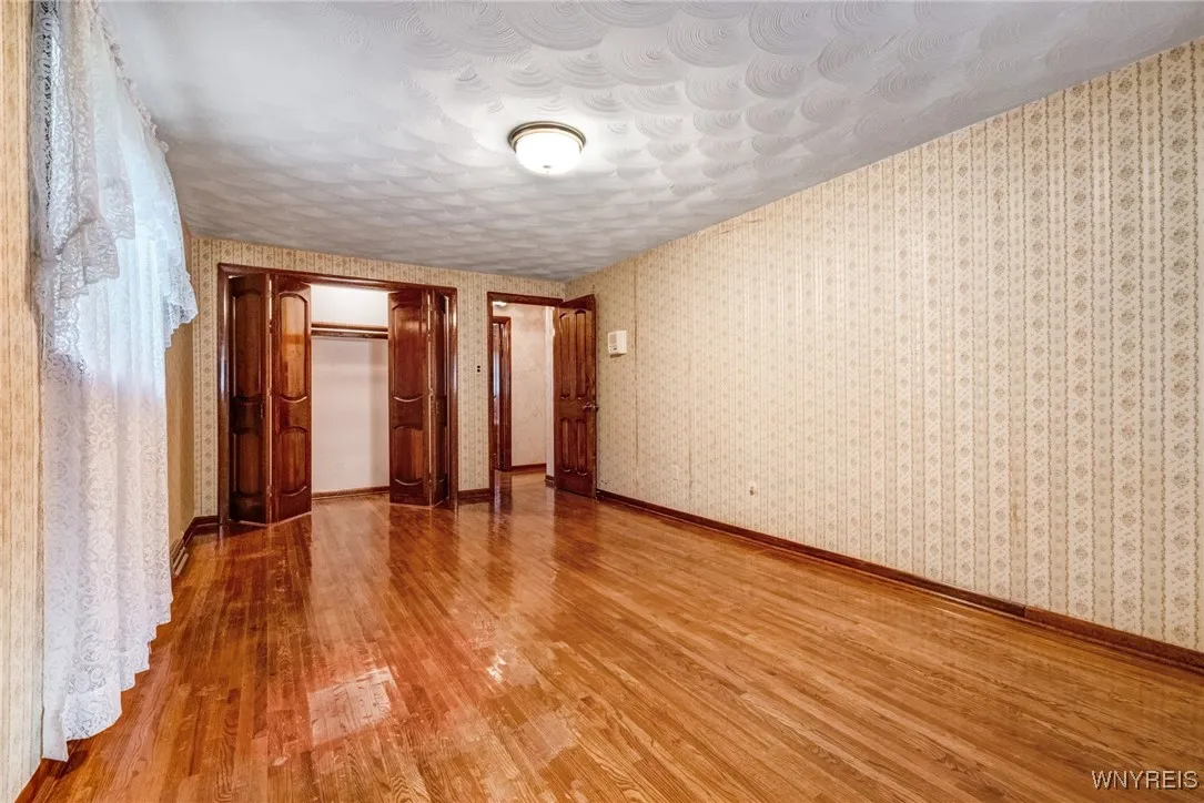 859 The Circle Drive, Lewiston, New York 14092, Lewiston, New York 14092, 5 Bedrooms Bedrooms, 13 Rooms Rooms,2 BathroomsBathrooms,Residential,For Sale,859 The Circle Drive, Lewiston, New York 14092,0,B1638558