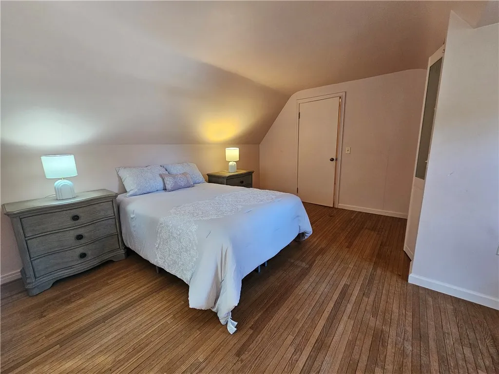 3897 Ridge Road, Williamson, New York 14589, Williamson, New York 14589, 4 Bedrooms Bedrooms, 9 Rooms Rooms,2 BathroomsBathrooms,Residential,For Sale,3897 Ridge Road, Williamson, New York 14589,0,R1637445