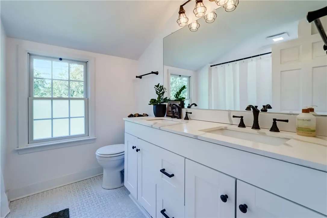 Second Floor Full Bath