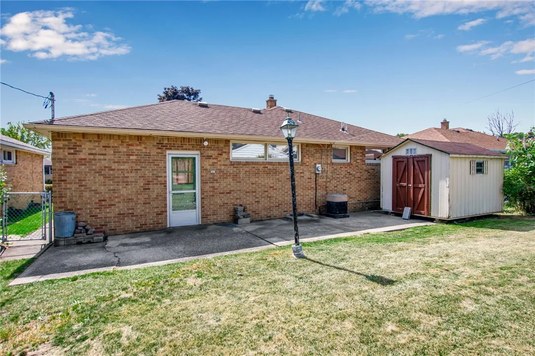 40 Aurora Drive, Cheektowaga, New York 14215, Cheektowaga, New York 14215, 3 Bedrooms Bedrooms, 6 Rooms Rooms,2 BathroomsBathrooms,Residential,For Sale,40 Aurora Drive, Cheektowaga, New York 14215,0,R1638226