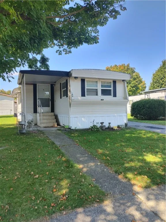 146 Niagara Way, Manchester, New York 14504, Manchester, New York 14504, 2 Bedrooms Bedrooms, 5 Rooms Rooms,1 BathroomBathrooms,Residential,For Sale,146 Niagara Way, Manchester, New York 14504,0,R1637669