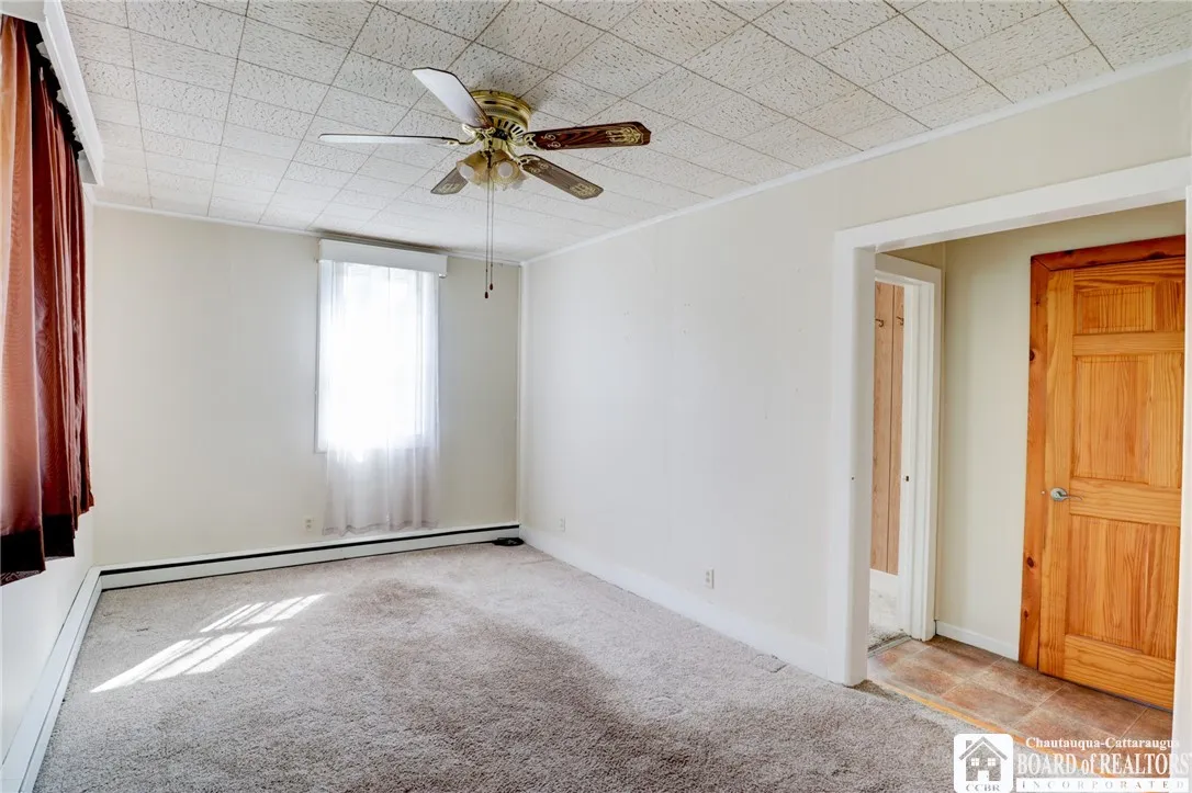 2203 2nd Avenue, Busti, New York 14750, Busti, New York 14750, 2 Bedrooms Bedrooms, 5 Rooms Rooms,1 BathroomBathrooms,Residential,For Sale,2203 2nd Avenue, Busti, New York 14750,0,R1638203
