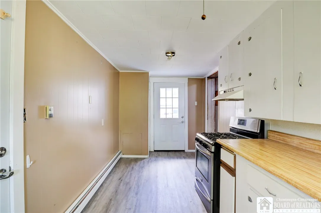 2203 2nd Avenue, Busti, New York 14750, Busti, New York 14750, 2 Bedrooms Bedrooms, 5 Rooms Rooms,1 BathroomBathrooms,Residential,For Sale,2203 2nd Avenue, Busti, New York 14750,0,R1638203