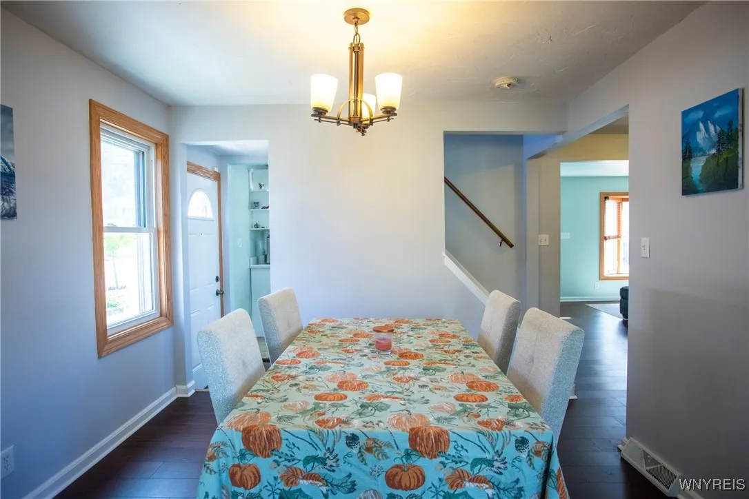 156 Southcrest Avenue, Cheektowaga, New York 14225, Cheektowaga, New York 14225, 2 Bedrooms Bedrooms, 6 Rooms Rooms,1 BathroomBathrooms,Residential,For Sale,156 Southcrest Avenue, Cheektowaga, New York 14225,0,B1638592