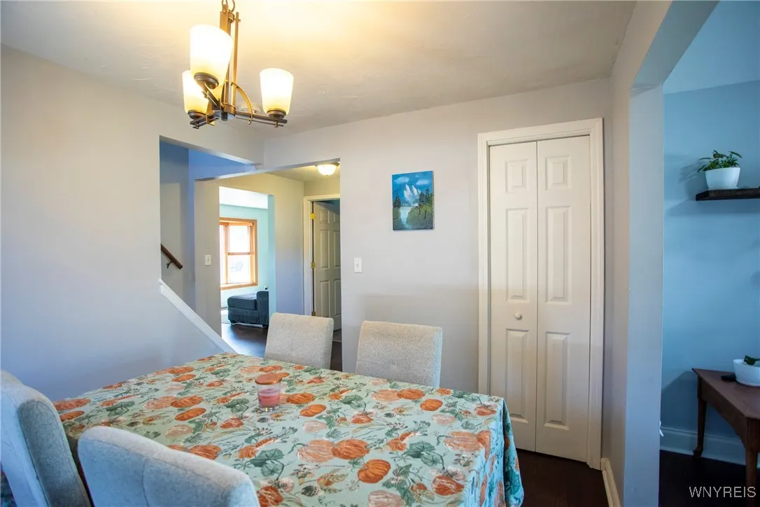156 Southcrest Avenue, Cheektowaga, New York 14225, Cheektowaga, New York 14225, 2 Bedrooms Bedrooms, 6 Rooms Rooms,1 BathroomBathrooms,Residential,For Sale,156 Southcrest Avenue, Cheektowaga, New York 14225,0,B1638592