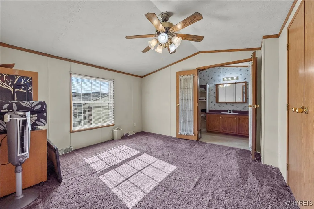 865 Birchwood Avenue, Lockport Town, New York 1409, Lockport Town, New York 14094, 2 Bedrooms Bedrooms, 6 Rooms Rooms,2 BathroomsBathrooms,Residential,For Sale,865 Birchwood Avenue, Lockport Town, New York 1409,0,B1638582