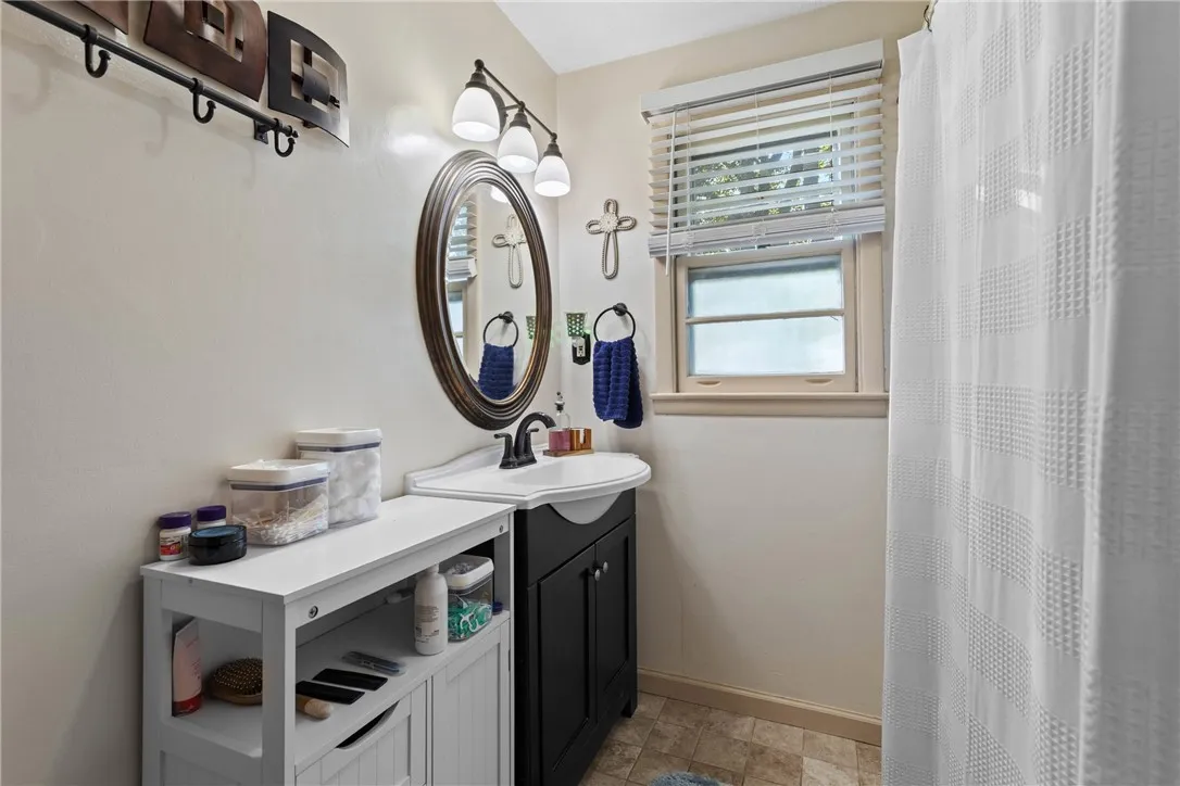 147 Armstrong Road, Greece, New York 14616, Greece, New York 14616, 4 Bedrooms Bedrooms, 8 Rooms Rooms,1 BathroomBathrooms,Residential,For Sale,147 Armstrong Road, Greece, New York 14616,0,R1636665