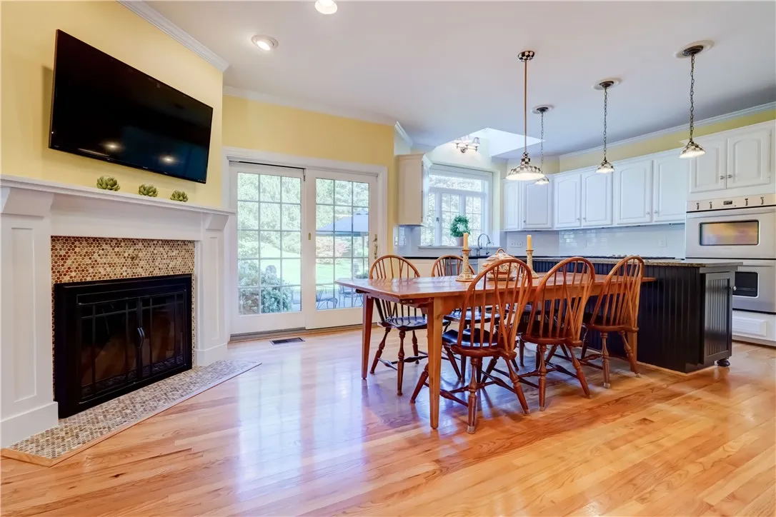 27 Merryhill Ln, Pittsford, New York 14534, Pittsford, New York 14534, 4 Bedrooms Bedrooms, 9 Rooms Rooms,4 BathroomsBathrooms,Residential,For Sale,27 Merryhill Ln, Pittsford, New York 14534,0,R1627114
