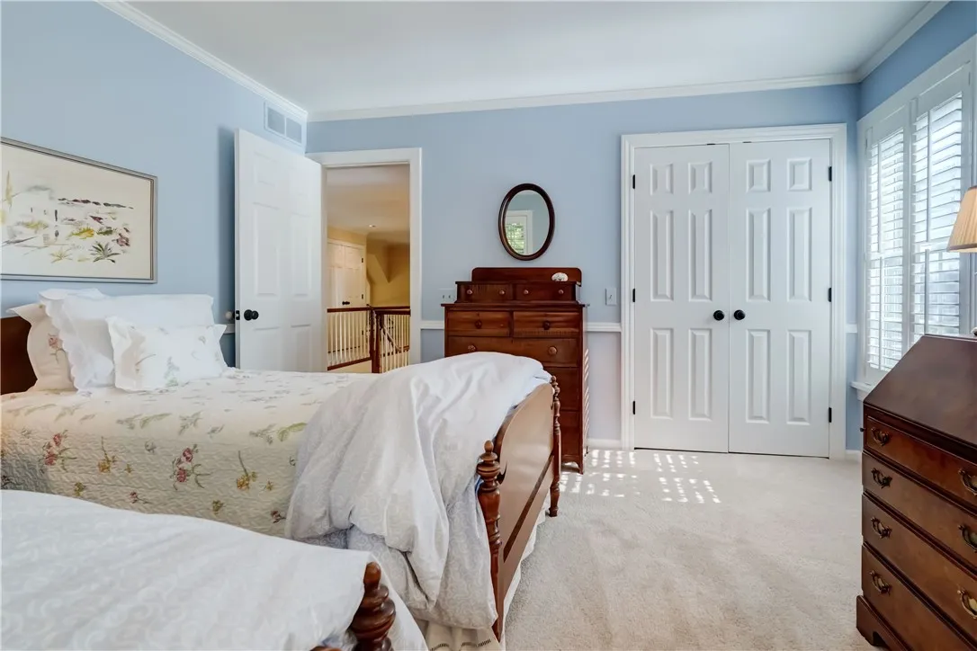 27 Merryhill Ln, Pittsford, New York 14534, Pittsford, New York 14534, 4 Bedrooms Bedrooms, 9 Rooms Rooms,4 BathroomsBathrooms,Residential,For Sale,27 Merryhill Ln, Pittsford, New York 14534,0,R1627114