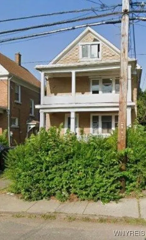 830 17th Street 2, Niagara Falls, New York 14301, Niagara Falls, New York 14301, 4 Bedrooms Bedrooms, ,2 BathroomsBathrooms,Residential,For Sale,830 17th Street 2, Niagara Falls, New York 14301,0,B1638466