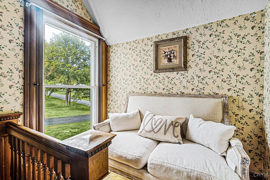 61 West Street, Whitestown, New York 13492, Whitestown, New York 13492, 4 Bedrooms Bedrooms, 9 Rooms Rooms,2 BathroomsBathrooms,Residential,For Sale,61 West Street, Whitestown, New York 13492,0,S1638382