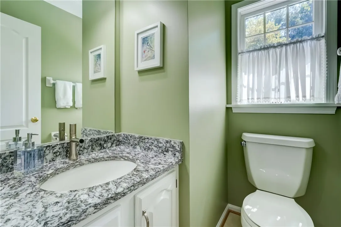 1st floor 1/2 bath!