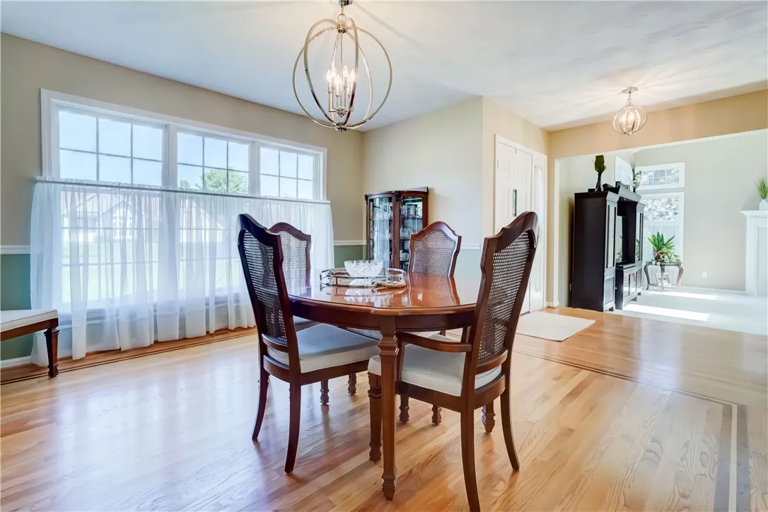 SOLID Oak hardwood floor with maple & walnut in-lay!