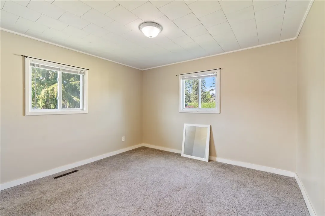 Newer windows - Great wall space too!