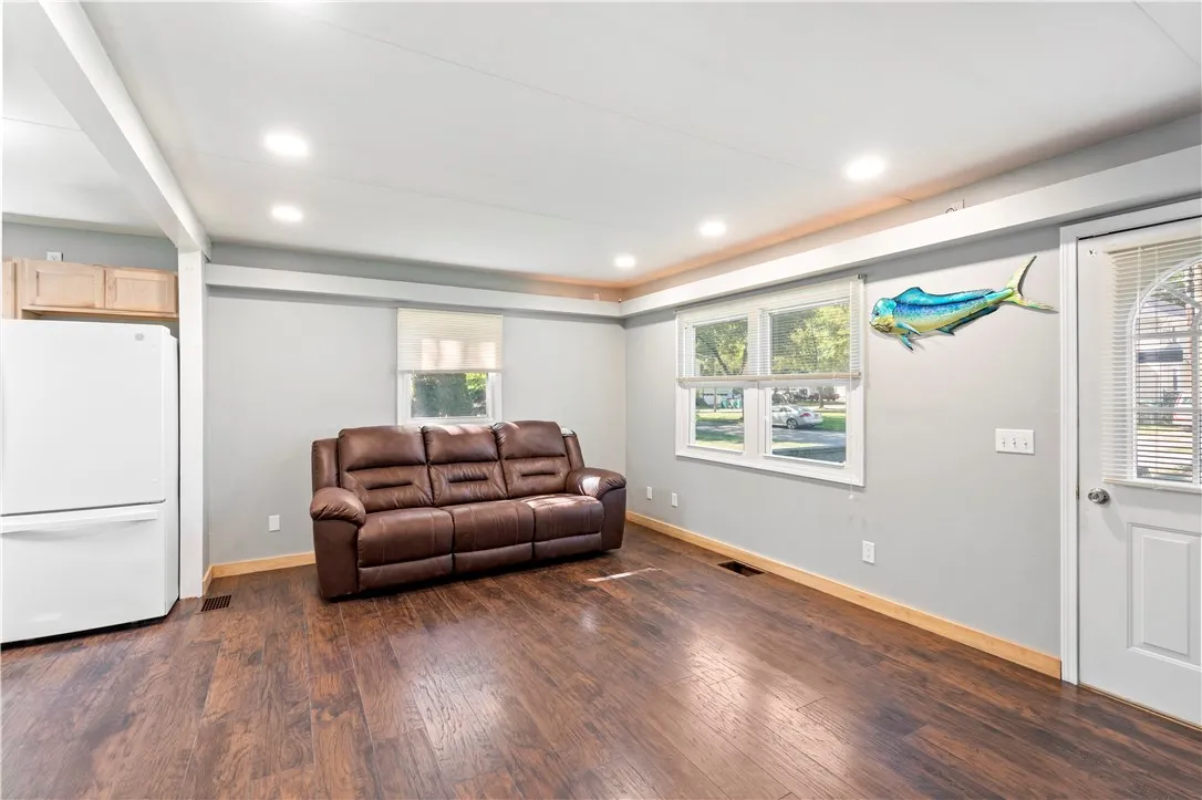 36 Benedict Street, Perry, New York 14530, Perry, New York 14530, 3 Bedrooms Bedrooms, 5 Rooms Rooms,1 BathroomBathrooms,Residential,Closed,36 Benedict Street, Perry, New York 14530,0,R1637938